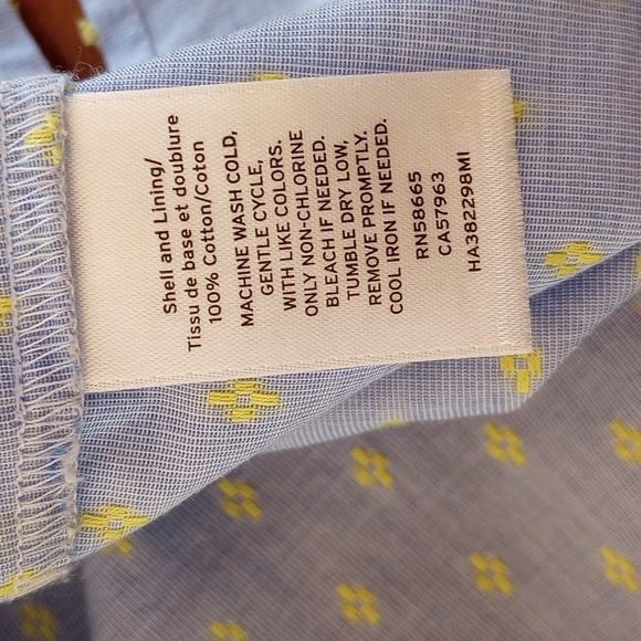 Halogen Preppy Puffy Elbow Sleeve Blouse Size:S Color: Light Blue/Yellow - Picture 10 of 12